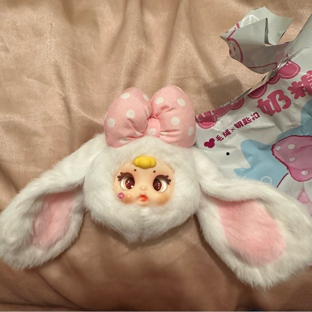 Miiloo MM Milk Candy Rabbit Plush Keychain - Confirm Box